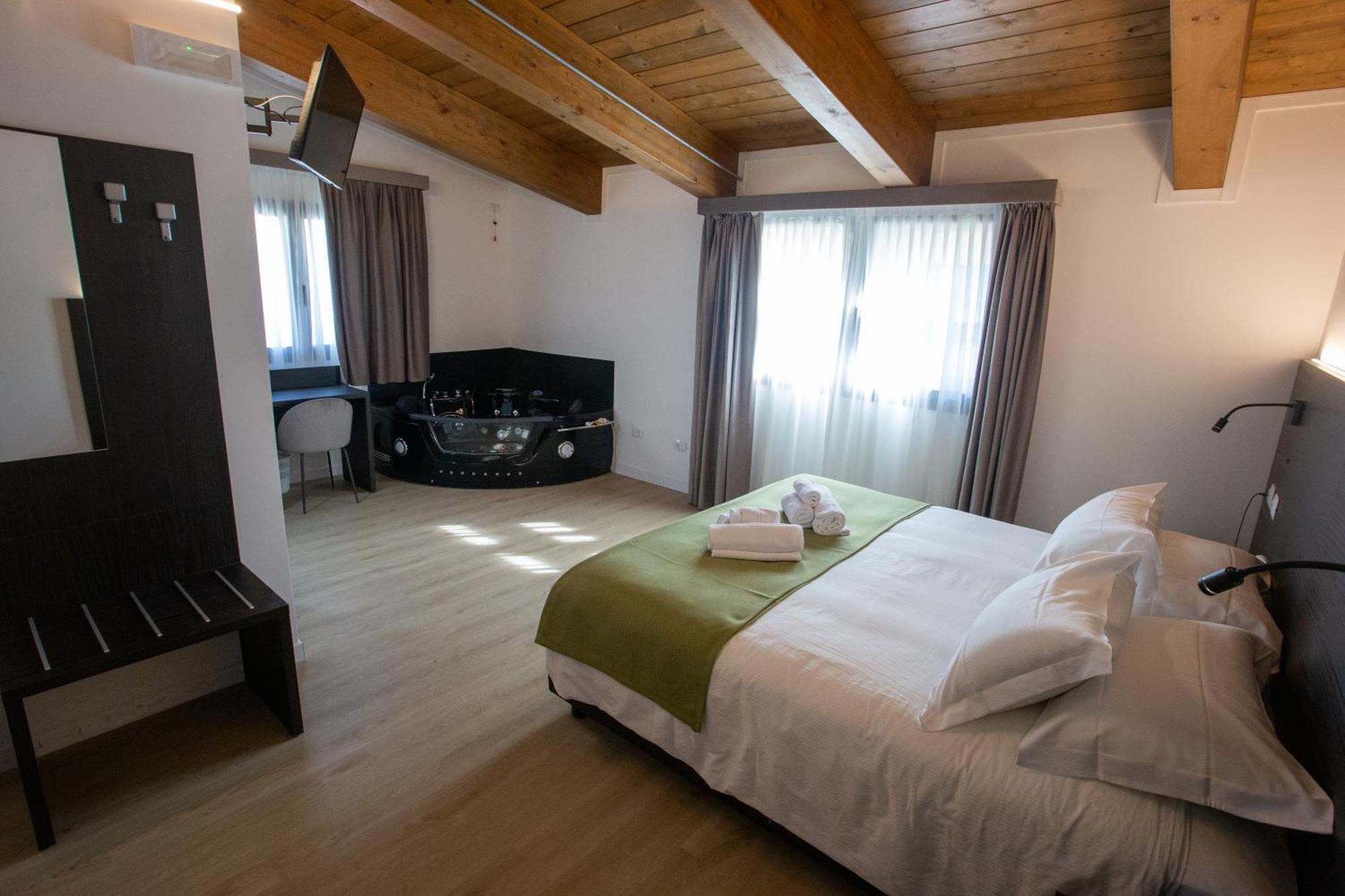 Suite Deluxe con Vasca Idromassaggio
